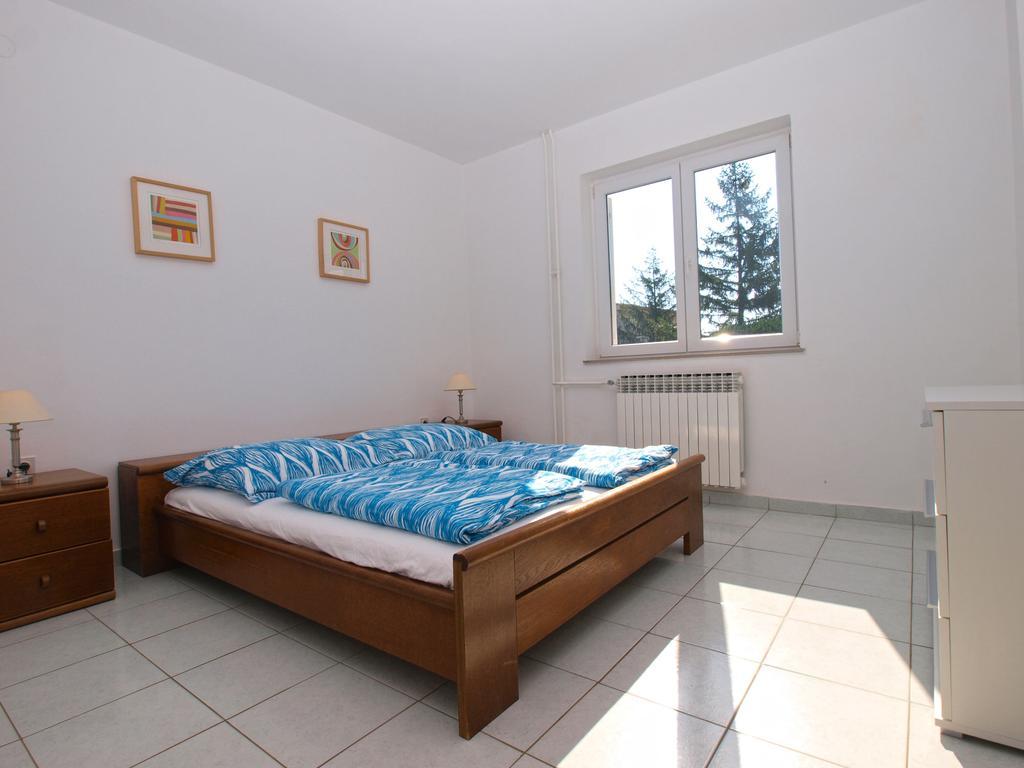 Apartments Zorka 1421 Pjescana Uvala Eksteriør billede