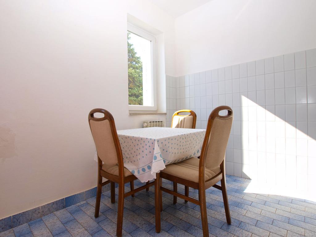 Apartments Zorka 1421 Pjescana Uvala Eksteriør billede